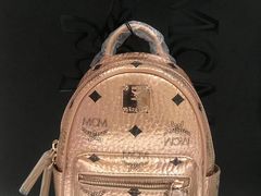 -MCM(比斯特上海购物村店)