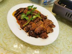 -鹏城人家海鲜酒家·23年老字号(较场尾店)