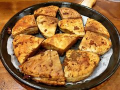 料理烤特色火烧-老东镇啤酒屋海鲜加工·蒸汽海鲜·海鲜烧烤(台东店)