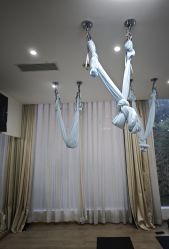 -一伽瑜伽·普拉提