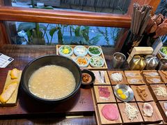 -银米·云南传统过桥米线(双廊黑金冠店)