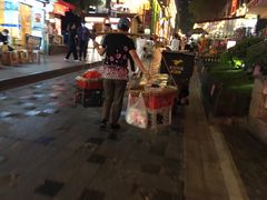 -八一好吃街·高品美食广场