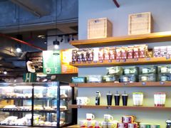 零售区-星巴克(深圳罗湖书城店)
