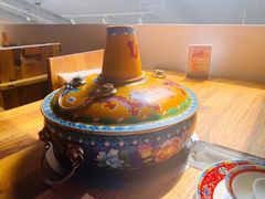 景泰蓝铜锅-毛辣果·贵州红酸汤牛肉火锅(西单店)
