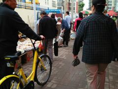 -滨海新区濒开里菜市场