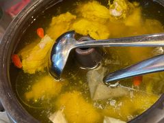 -云海肴·汽锅鸡·云南菜(天山百盛优客店)