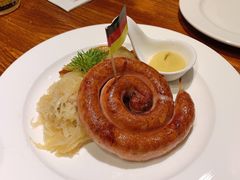 -1886德国汽车餐厅(外滩十六铺码头店)
