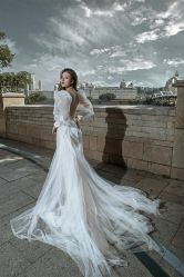 点击看大图 -挪娅婚纱摄影皇家会所