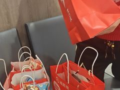 -海底捞火锅(中州万达店)