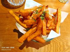 -JINNS锦时 steak&pizza(浸信会礼拜堂旧址店)