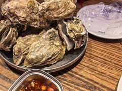 -蚝堡海鲜·威海菜·海肠捞饭·烧烤·亚洲吃蚝公司(幸福门店)