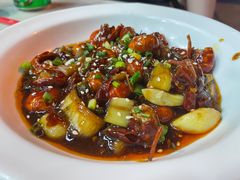 -捌贰虾蟹·江湖菜馆(江汉路店)