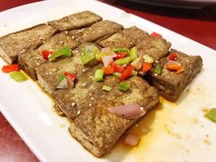 香煎马山黑豆腐-老友王·南宁特色菜(金汇如意坊店)