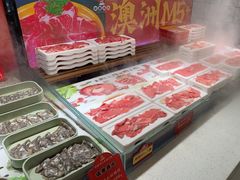 -四囍码头海鲜烧烤自助火锅(外滩南京东路悦荟广场店)