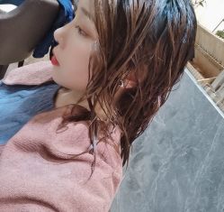 -曼都发型