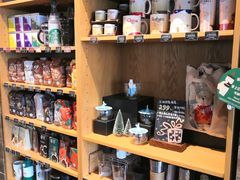 零售区-星巴克臻选(佛山佛罗伦萨小镇店)