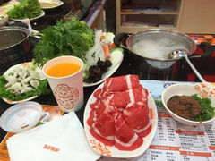 呷哺呷哺(彩旋新世界店)-呷哺呷哺(万达新世界店)
