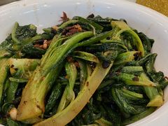 鲮鱼炒麦菜-胜记烧鹅美食
