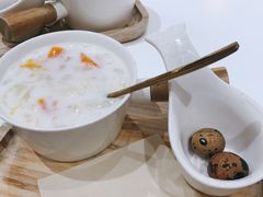鲜奶雪耳炖木瓜-炖物24章·顺时轻养茶(杭州大厦店)