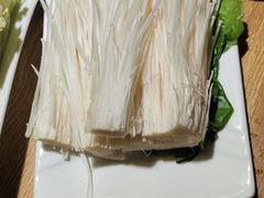 金针菇-茸梅路右拐龙虾-农家菜(松江店)