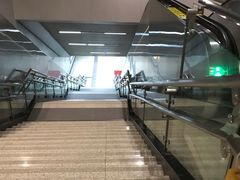 -马鹦路(地铁站)