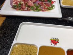 -牛鲜盛齐齐哈尔烤肉(曹路店)