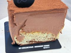 -W COLLECTIVE  DESSERT SHOP