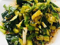 -东巴谷野生菌火锅餐厅