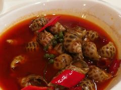 辣酒煮花螺-红门金汤·港式火锅(英皇集团中心店)