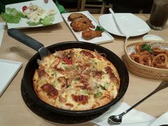鳗烤究比萨-必胜客(广渠路店)