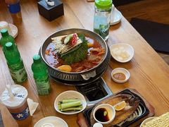 -喇喇排骨火锅·传统韩式脊骨汤(望京西园总店)
