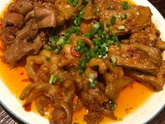 蒜香鸡脚-浩海火烧云傣家菜(京广店)