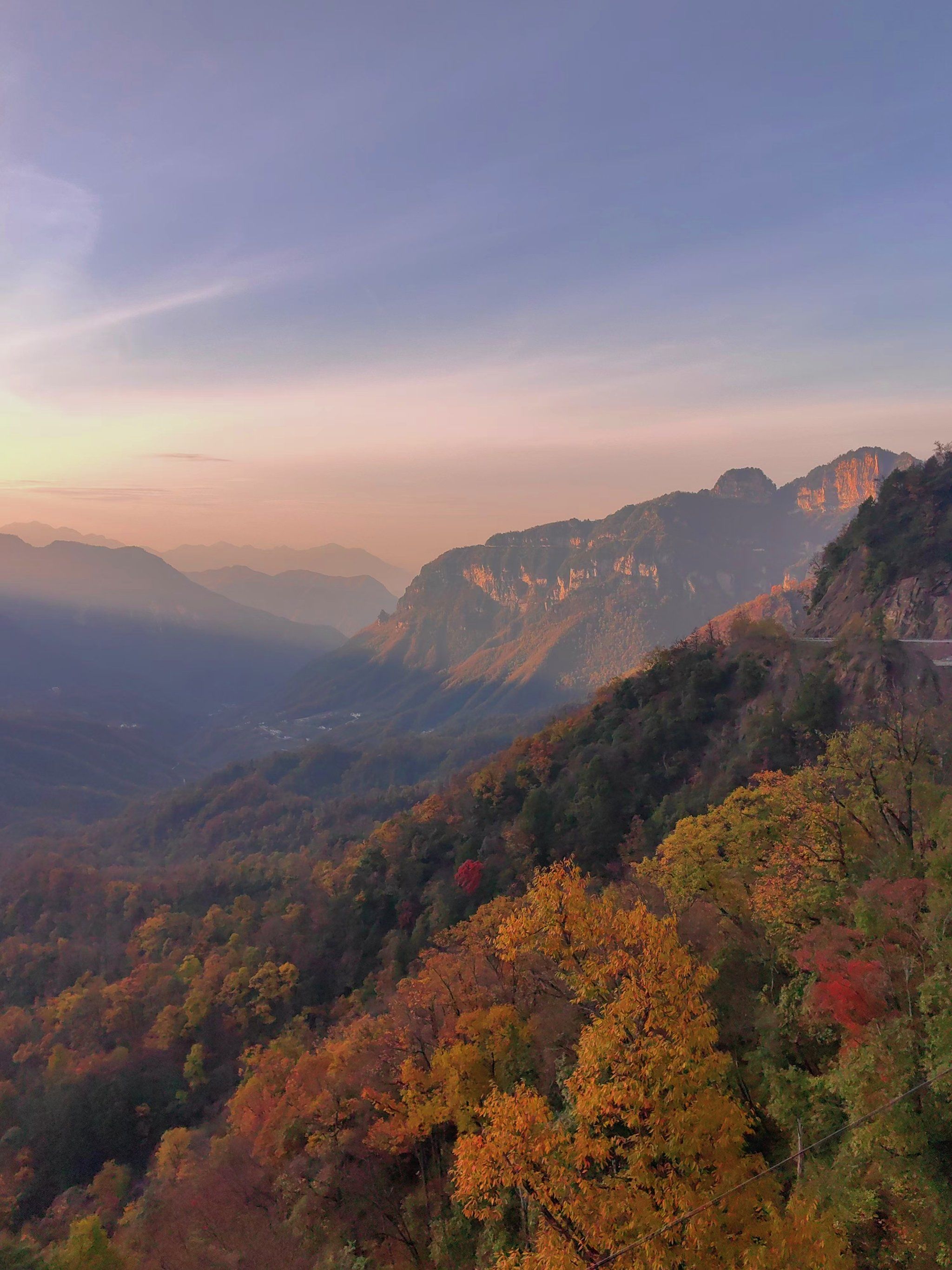 山峦间最美的风景 神农架木鱼坪过云山居民宿