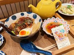 -啢啢茶寮(芳华横街店)