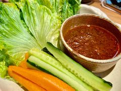 牛米蔬菜拼盘-肉问屋·元气一番烧肉(北京总店)