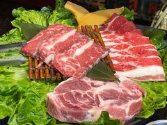 -木槿花韩式炭烤·熟成肉工坊(孙文东路店)