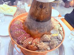 -一口猪海鲜浑锅·东北家常菜