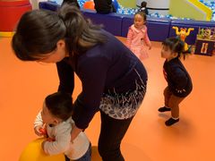 -小门牙好性格托育(北外滩中心)