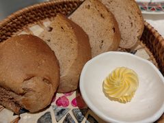 -俄士厨房(环球港店)
