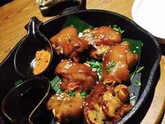 个旧烤猪蹄-云海肴·汽锅鸡·云南菜(美罗城店)