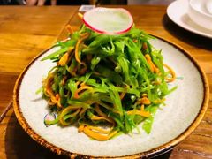 荷兰豆虫草花-水上明月·湖景餐厅