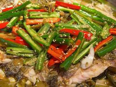 -鸣记脆皮烤鱼·海鲜烤鱼(三八广场店)