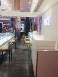 -潮宏基(大商新玛特店)