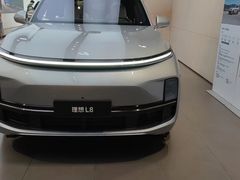 -理想汽车(世纪汇店)