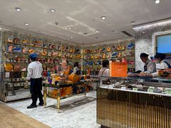 -VENCHI 闻绮(北京国贸商城店)