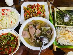 -汤锅大王(新平曹苏黄牛汤锅有限公司)