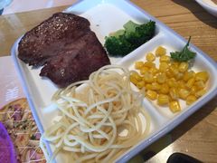 -菲滋意式餐厅(金华银泰城店)