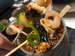 -红鼎豆捞·非遗鲍皇汤火锅(宝丰路店)