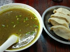 -黄阿姨锅贴大王(万航渡路店)