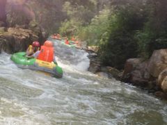 -雅鲁激流探险漂流